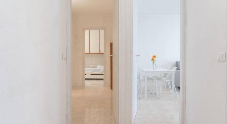 Holiday apartment with 2 rooms for 5 persons — photo 4