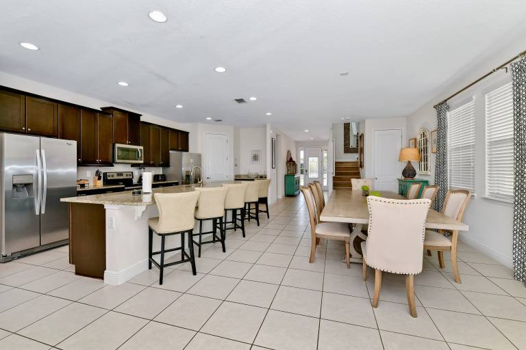 Family-oriented beautiful house with private pool | Dogs allowed — photo 4