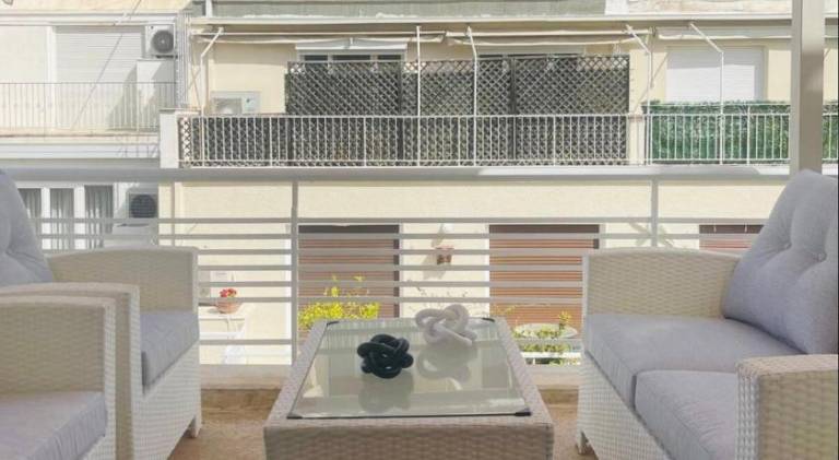 Fully equipped holiday apartment with terrace | Close to Syntagma Square | Dogs allowed in Athens