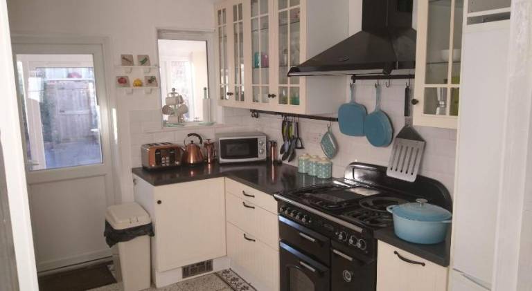 Gorgeous Gorleston holiday home - walk to beach — photo 3