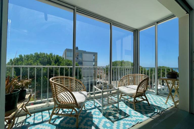 Family-oriented lovely holiday apartment with terrace | Beach view | Close to the beach | Pets are welcome in La Grande-Motte
