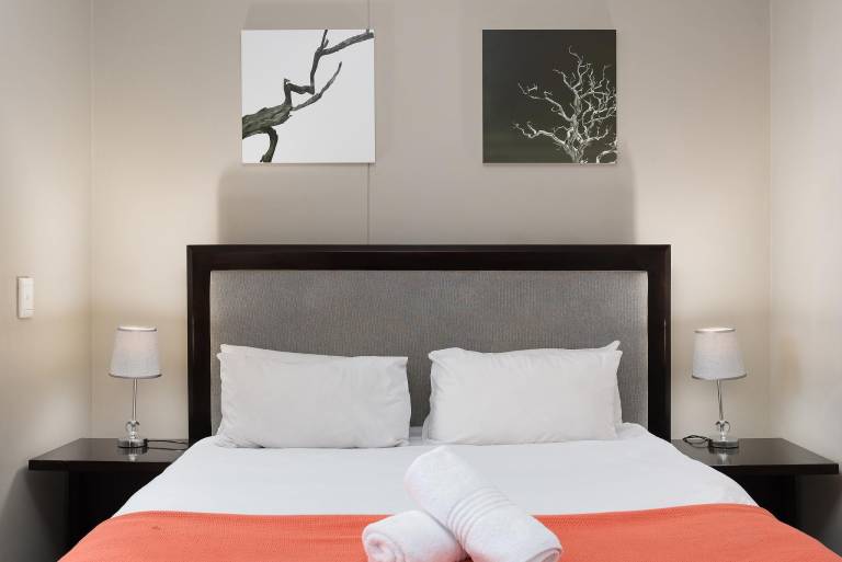 Serviced apartment Foreshore