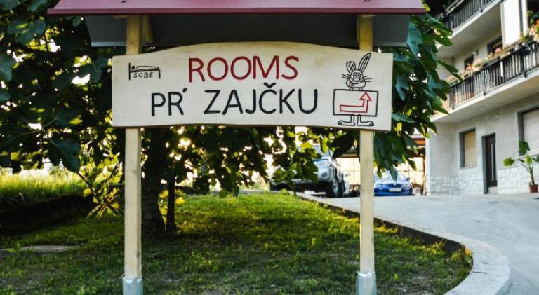 Prenočišče z zajtrkom  Kneža