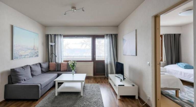 Rental apartment with terrace & garden — photo 2
