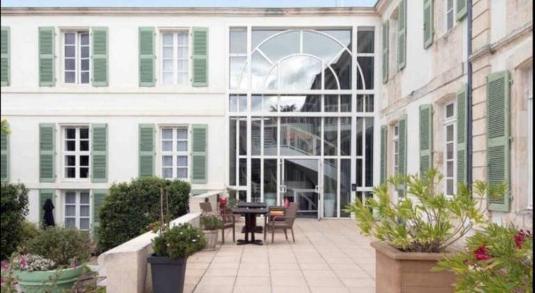 Serviced apartment with garden, terrace & sauna | Dogs allowed — photo 3