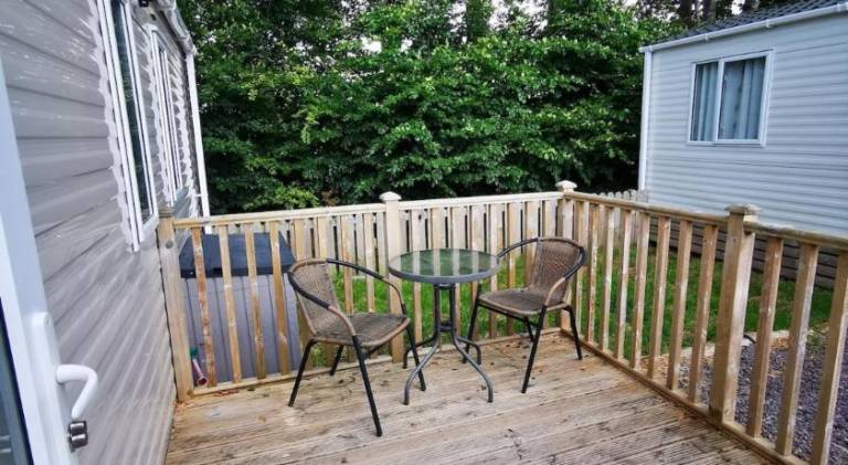 Vacation home with yard | Pet-friendly — photo 4