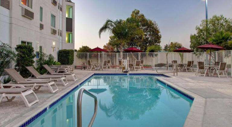 Motel 6 Gilroy, CA — photo 2