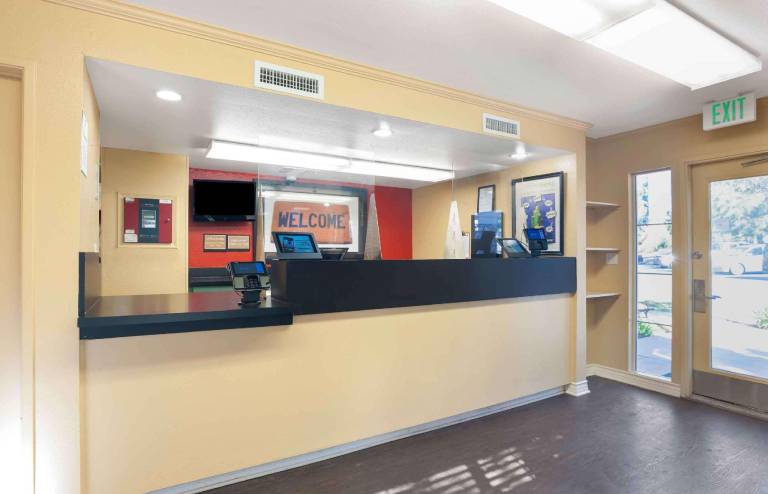 Extended Stay America Suites - San Diego - Sorrento Mesa — photo 3