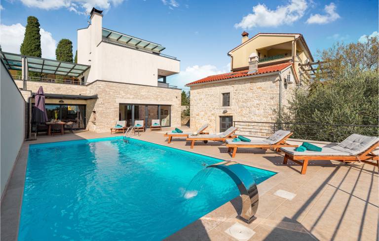 Apartament dwupoziomowy Valtura