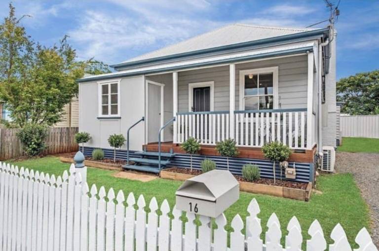 Cottage East Toowoomba