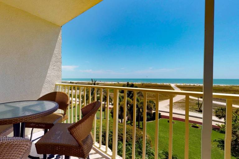Condo  Saint Pete Beach