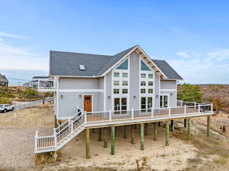Across the street from Sagamore Beach & Dog Friendly — photo 4