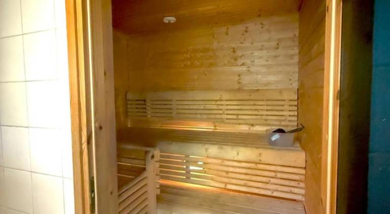 Polar Night Wooden House with Sauna — photo 5