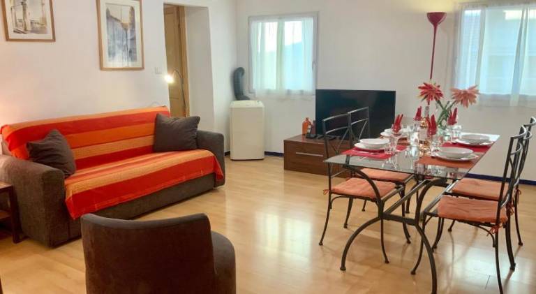 Very cosy flat in heart of Old Town of Nice near beach in Thiers