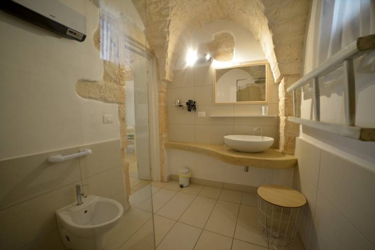Rental apartment with 2 rooms for 4 persons — photo 4