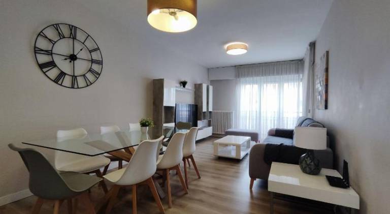 Apartment with patio | Perfect for remote work — photo 2