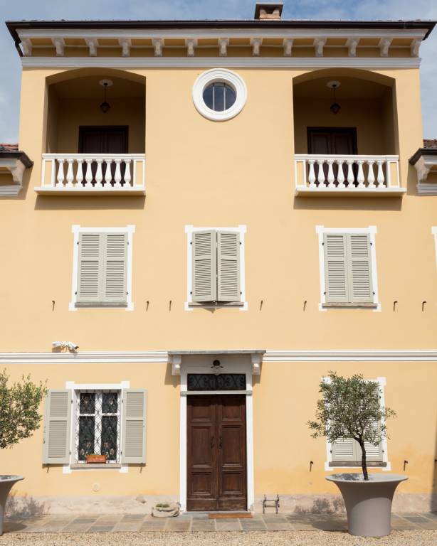 Child-friendly vacation home with private pool & garden | Panoramic view | Pet-friendly — photo 2