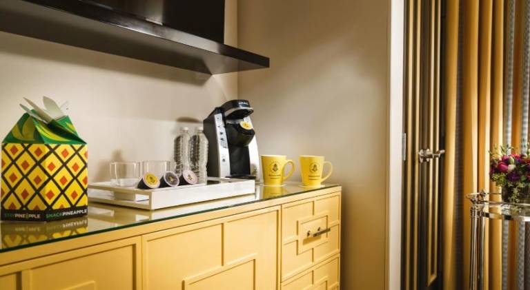 Staypineapple, An Elegant Hotel, Union Square — photo 5