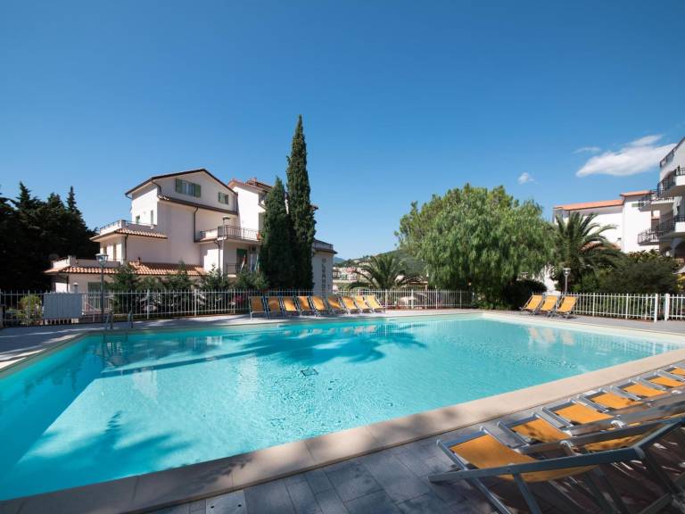 Appartamento vacanza Pietra ligure