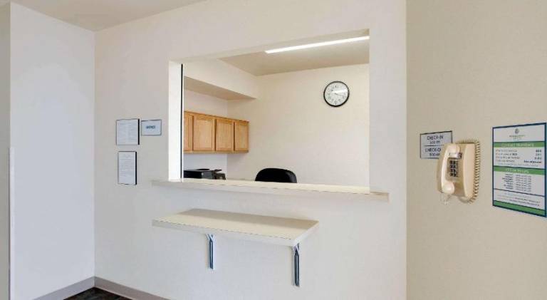 WoodSpring Suites Fort Wayne — photo 5