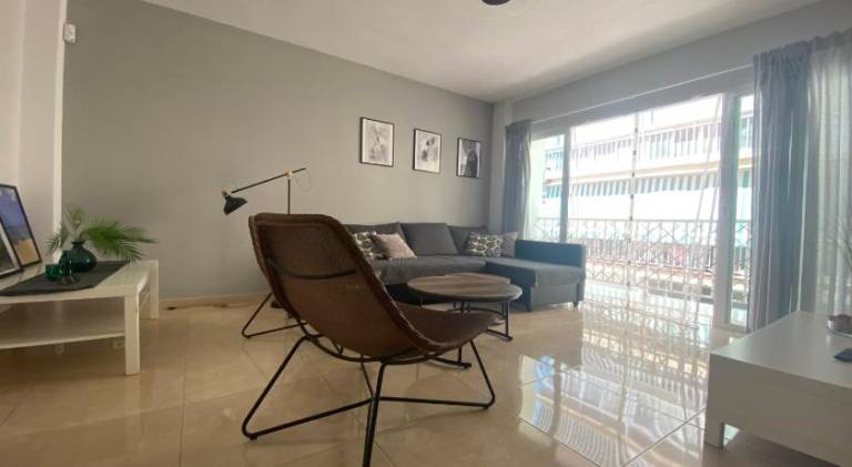 Nice holiday apartment | Beach nearby | Dogs allowed in Estepona
