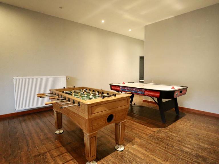 Vacation home with private pool & sauna — photo 4