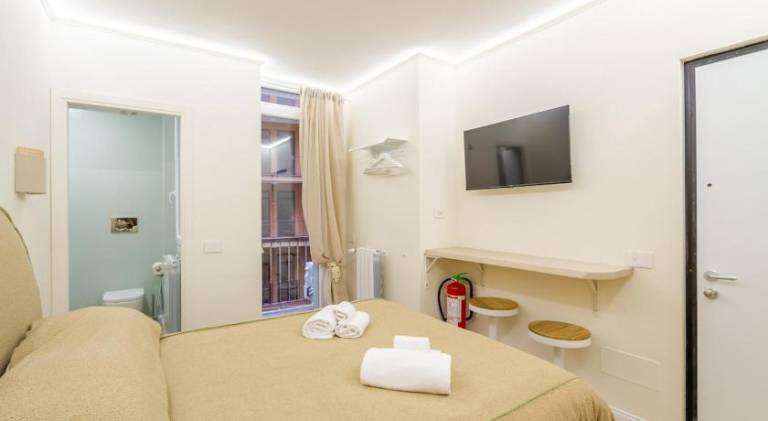 Apartment with 1 room for 2 persons in Segrate