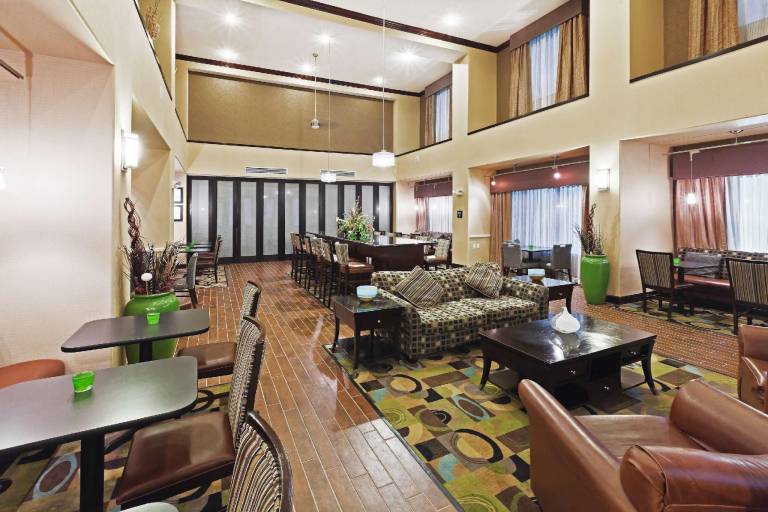 Hampton Inn & Suites Dumas — photo 2