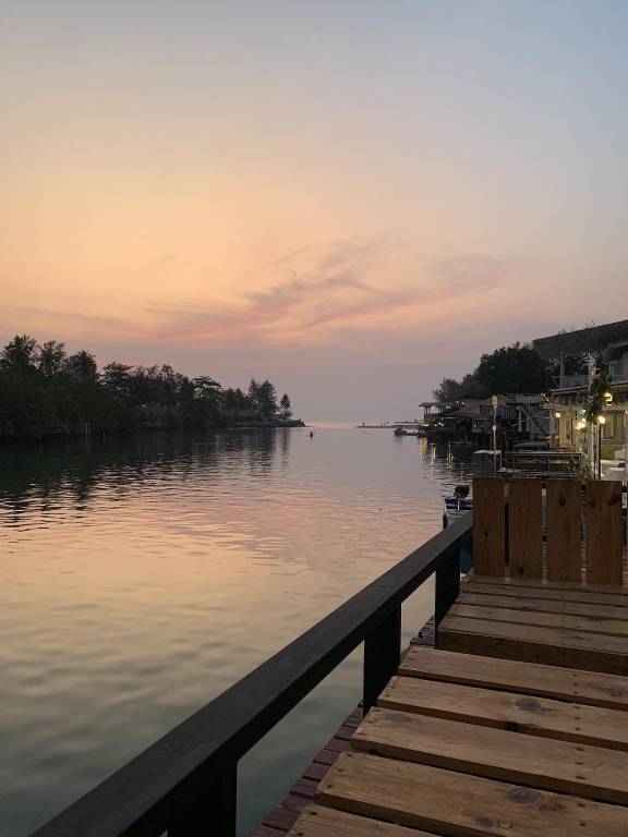 Villa with barbecue | Water view — photo 5