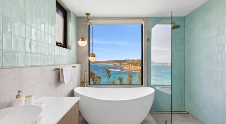 House Broulee - Mossy Point