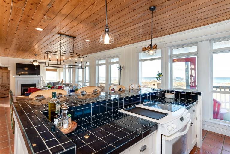 The Bay House - 2342 Island Shores Dr — photo 5