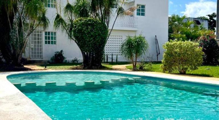 House with pool in Cancún