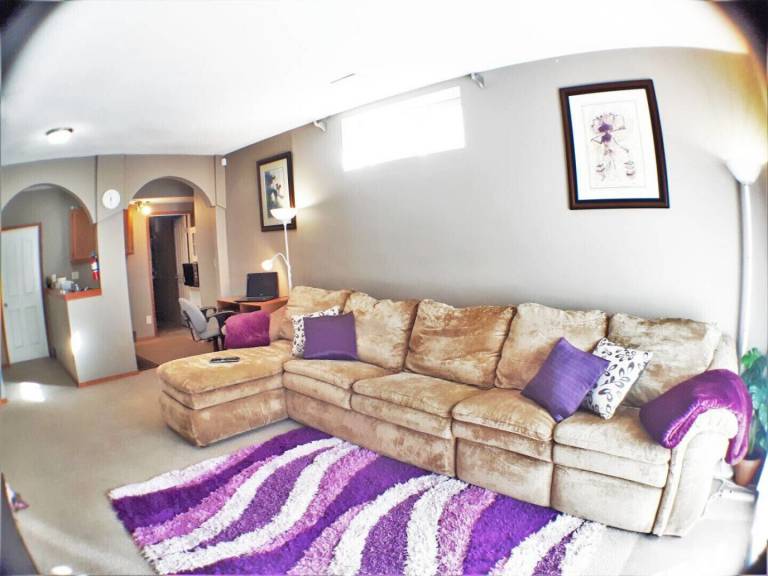 Bed and breakfast Southwest Calgary