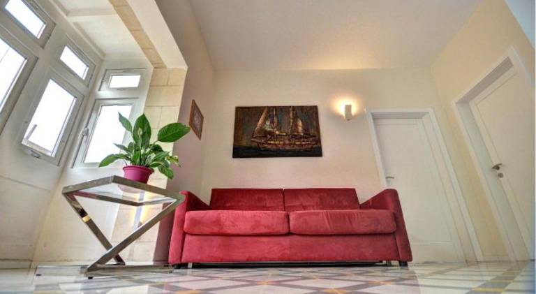 Fully equipped holiday apartment | Close to Lower Barrakka Gardens | Good for workation | Pets are welcome — photo 4