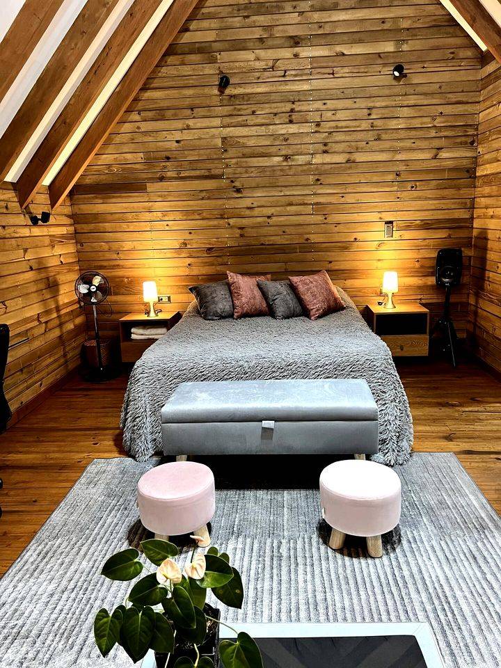 Outstanding A-Frame Cabin with Interior Jacuzzi, BBQ and Views in Colombia — photo 4