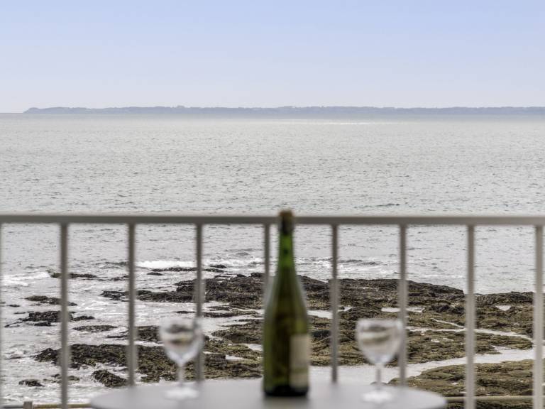 Apartment | Sea view — photo 5