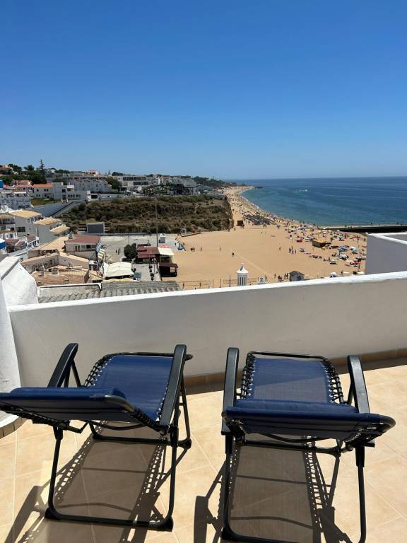 Rental apartment with patio, barbecue & garden — photo 4