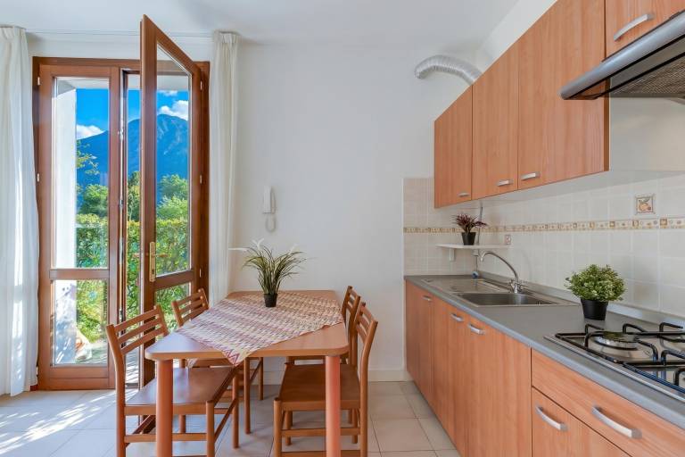 Wonderful holiday apartment with garden & patio | Mountain view | Next to the beach | Pets allowed — photo 2