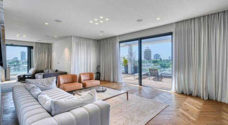 Holiday apartment with pool | Near Dizengoff Street | Pets allowed — photo 2