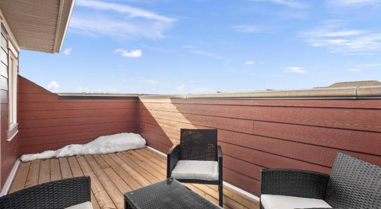 Rental apartment with patio | Good for workation — photo 3