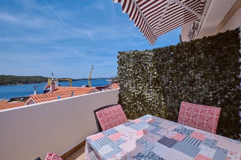 Holiday apartment with barbecue | Sea view | Pets allowed — photo 5