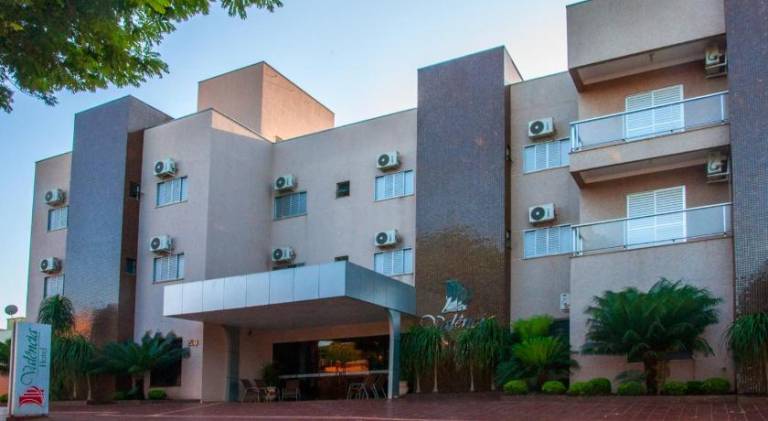 Hotel Valencia in Dourados