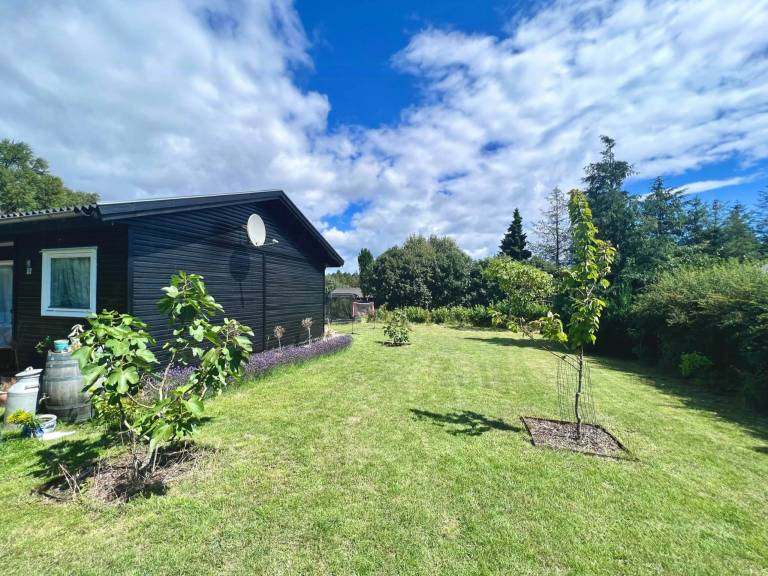 Family-friendly vacation home with garden, barbecue & patio | Pets are welcome — photo 2