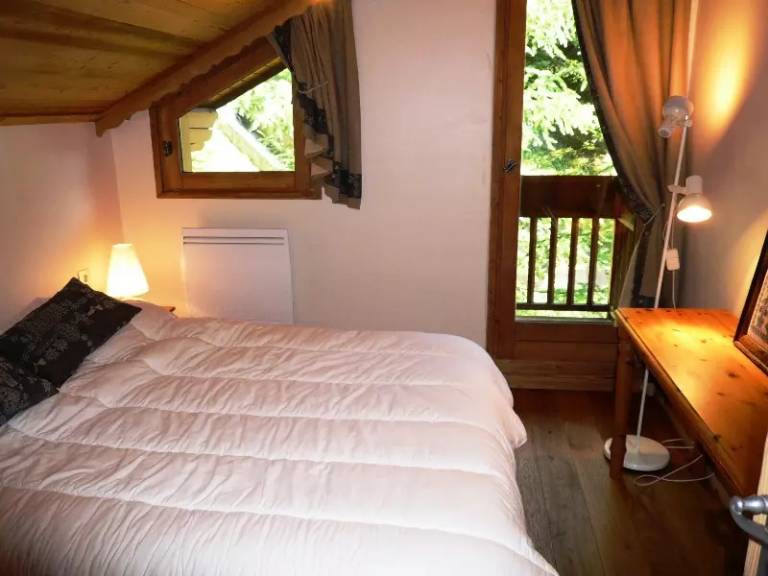 Holiday apartment with patio — photo 5