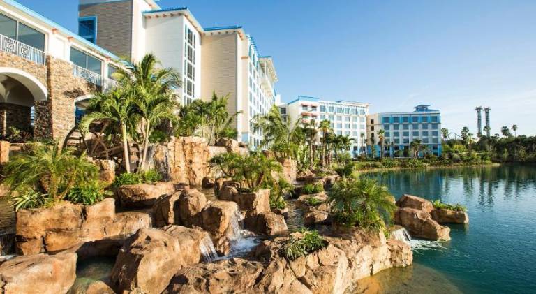 Universal's Loews Sapphire Falls Resort — photo 3