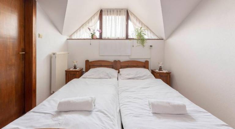 Prenočišče z zajtrkom Sela pri Kamniku