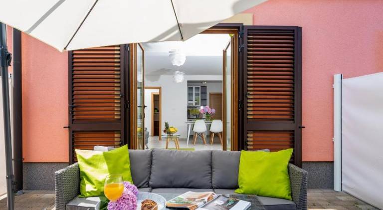 Rental apartment with patio | Perfect for remote work in Opatija