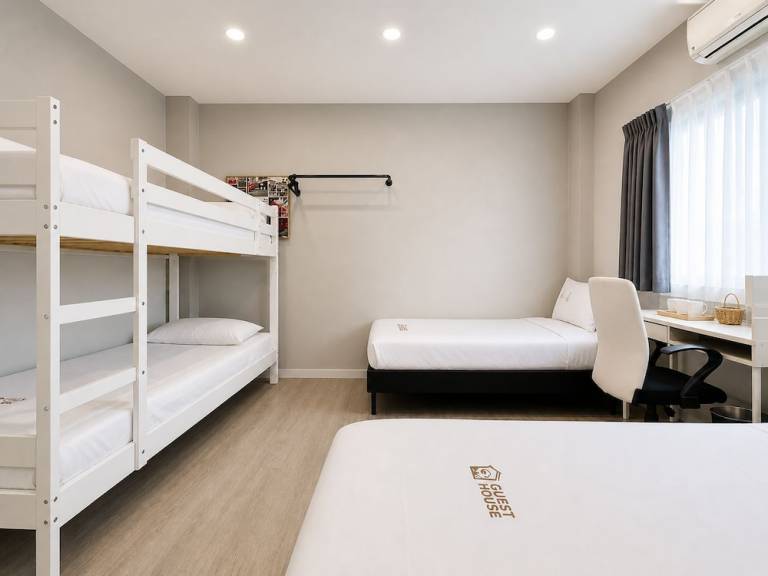 Rental with barbecue & garden