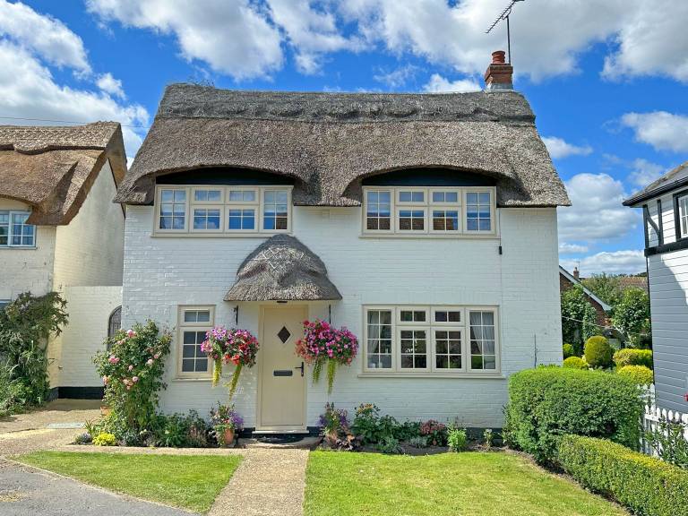 Cottage with garden | River view in Great Yarmouth