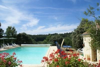 Chalet with heated pool, yard & terrace | Panoramic view — photo 2